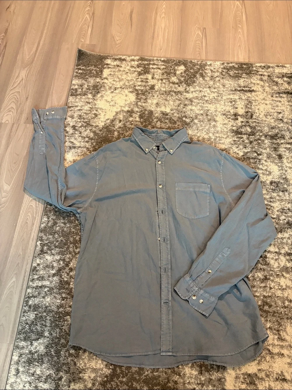 Banana Republic Men's Button-Down Shirt in Slate Blue